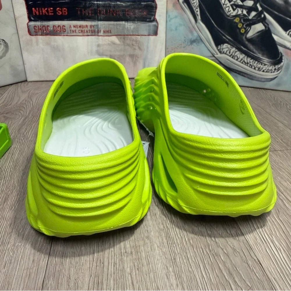 Crocs Echo Wave Lime Punch Volt Men Size 8, 9, 10, 11, 12 New Sandals Slipper - Picture 4 of 11